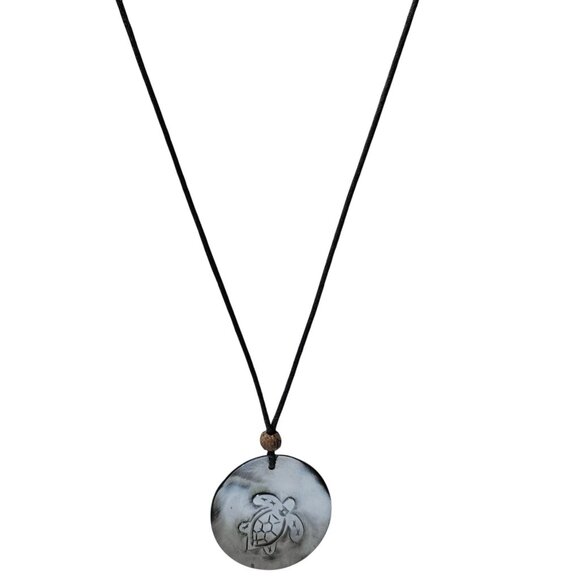 Handcrafted Mother Of Pearl Turtle Pendant Necklace Beach Core Surfer Jewelry - Picture 1 of 6